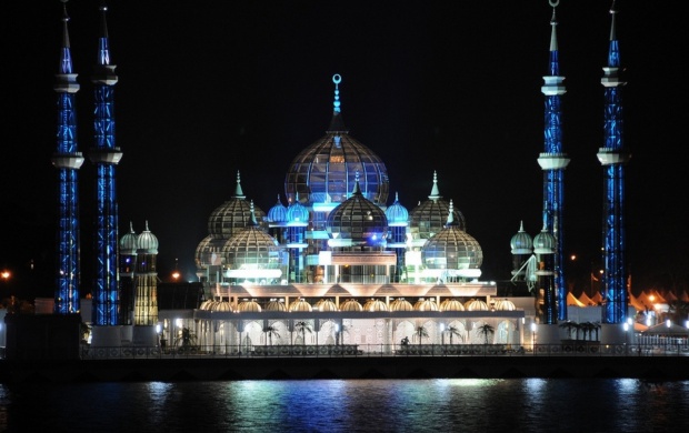 Crystal Mosque (click to view)