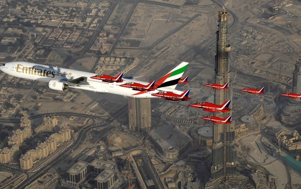 Dubai Airshow (click to view)