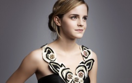 Emma Watson Looking Upword