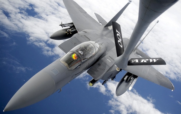 F15 Refueling (click to view)