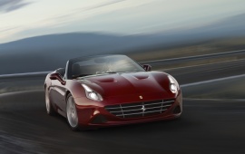 Ferrari California T HS Handling 2016