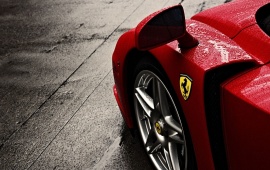 Ferrari Enzo Logo Rain Wheel