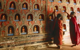 Flash Pyay Shwe Monastery