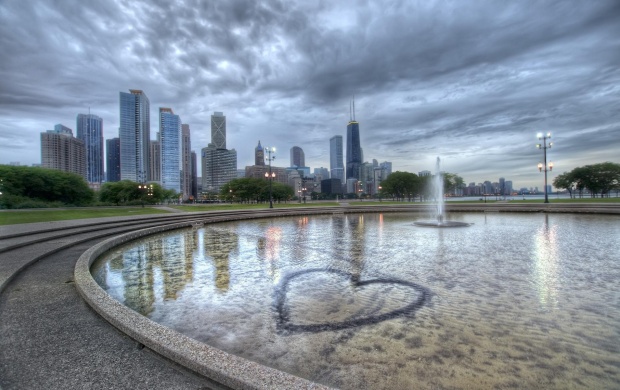Fountain Building Chicago (click to view)