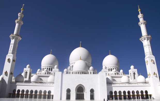 Grand Mosque Abu Dhabi (click to view)