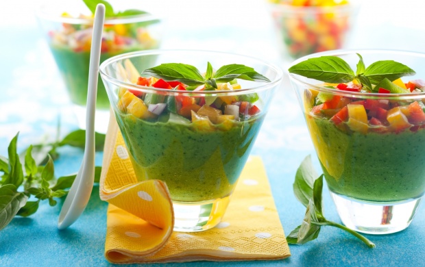 Green Gazpacho Soup In Glasses (click to view)