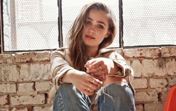 Haley Lu Richardson The Laterals 2016 (click to view)