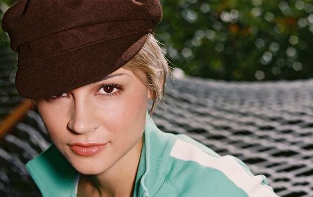 Hot Samaire Armstrong