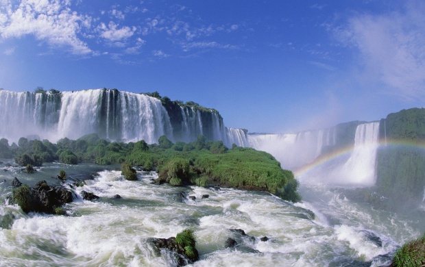 Iguazu Falls (click to view)