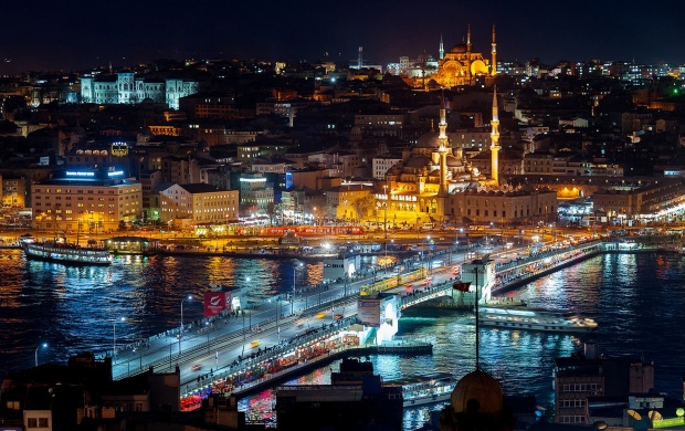 Istanbul Night Cityscape (click to view)