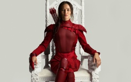 Jennifer Lawrence as Katniss Hunger Games Part 2