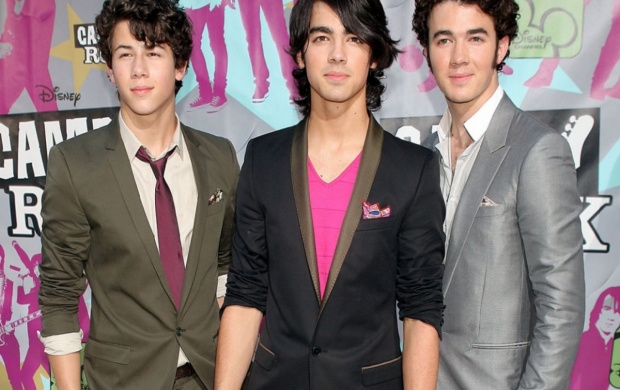 Jonas Brothers (click to view)