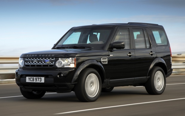 Land Rover Discovery 4 Armoured (click to view)