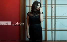 Lauren Cohan Black Dress