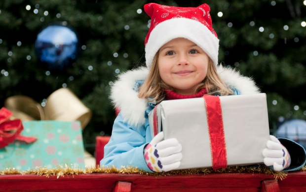 Little Girl In Christmas (click to view)