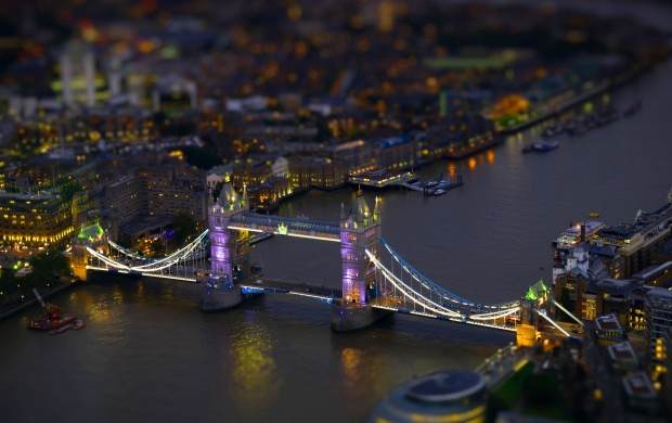 London Bridge Selective Focus (click to view)