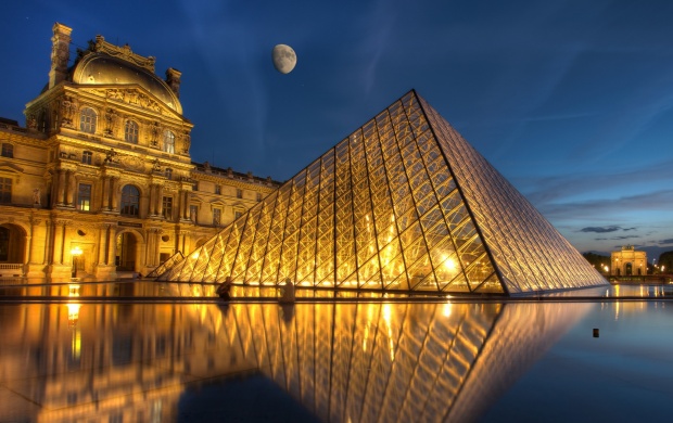 Louvre Museum Paris France (click to view)