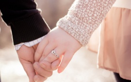 Love Couple Hands Ring