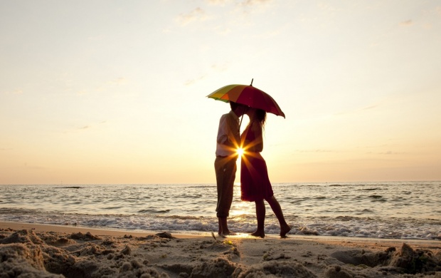 Love Couple Kissing In Umbrella (click to view)