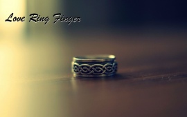 Love Ring Finger