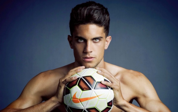 Marc Bartra (click to view)