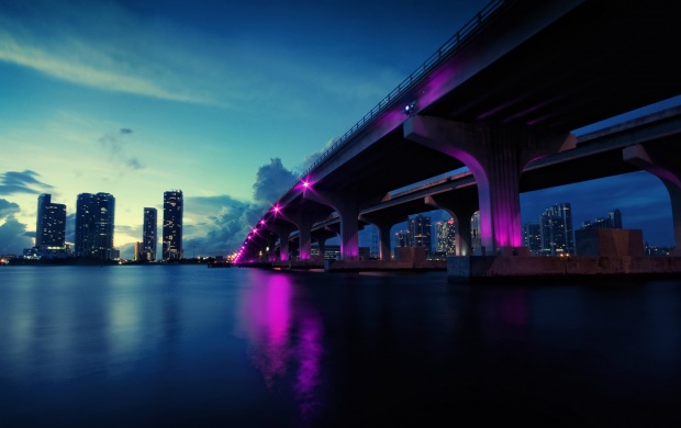 Mcarthurs Bridge Miami (click to view)
