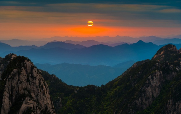 Mountain Valley Sunset