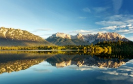 Mountains Lake Reflection