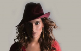 Nelly Furtado With Hat