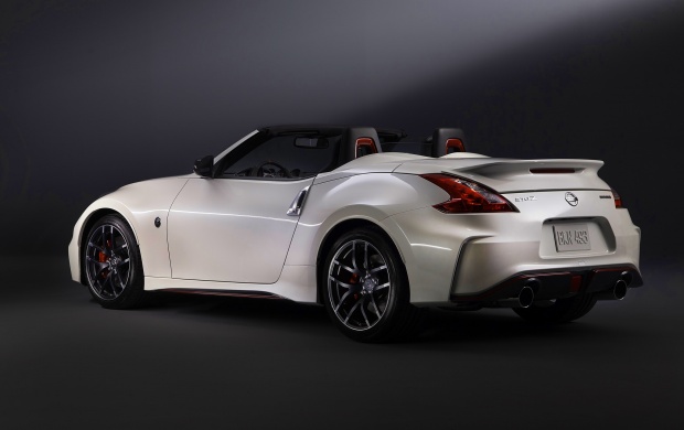 Nissan 370Z Nismo Roadster Concept 2015 (click to view)
