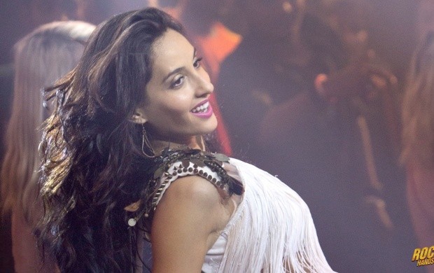 Nora Fatehi In Rocky Handsome (click to view)