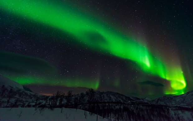 Northern Lights Stars Mountains Night (click to view)