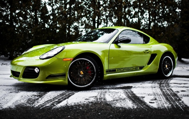 Porsche Cayman R With Snow Tires (click to view)