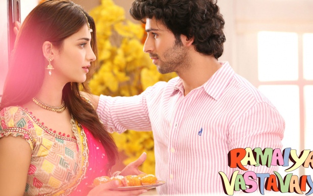 Ramaiya Vastavaiya Romantic Scene (click to view)