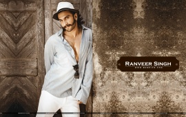 Ranveer Singh Wearing Cap