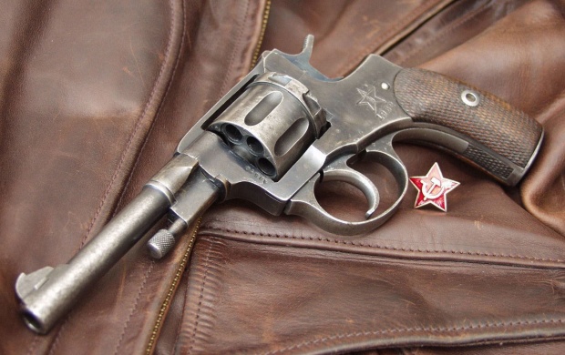 Revolver And Star (click to view)
