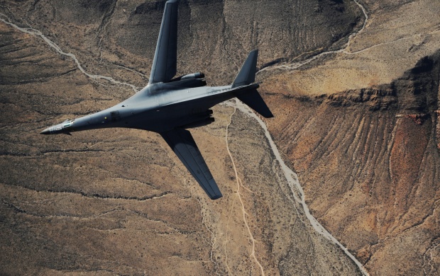 Rockwell B1 Lancer (click to view)