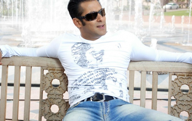 Salman Khan Hot (click to view)