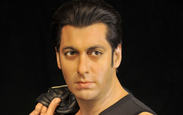 Salman Khan Madam Tusad Pics