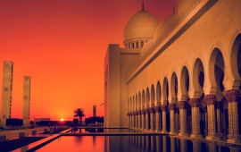 Sheikh Zayed Mosque At Sunset