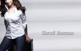 Shruti Hassan In White Shirt