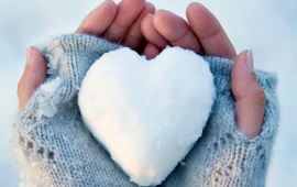 Snow Heart Hold Hands