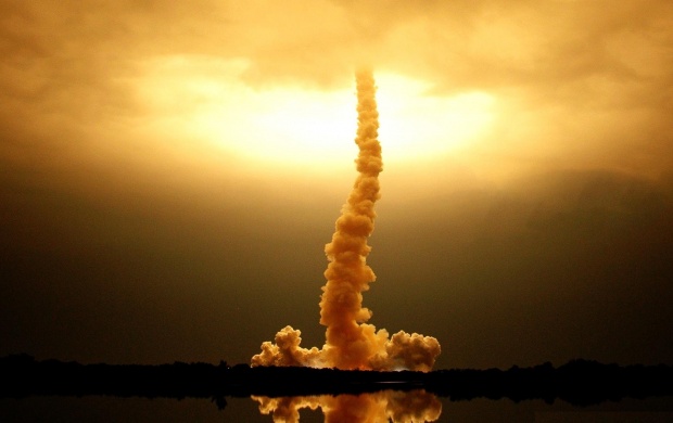 Space Shuttle Launch (click to view)
