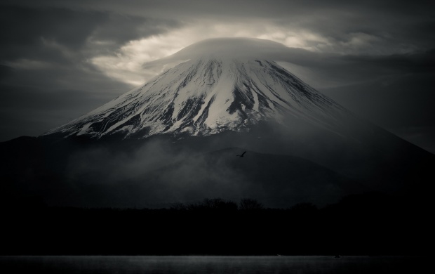 Stratovolcano Mount Japan (click to view)