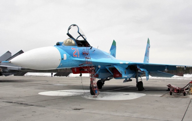Su 27 Flanker Fighter Parking (click to view)
