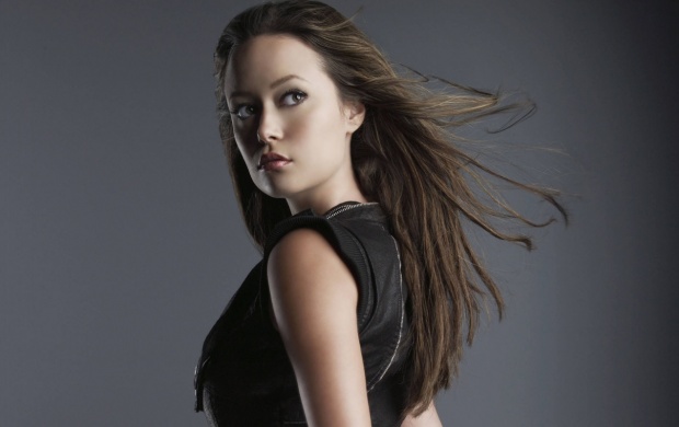 Summer Glau (click to view)