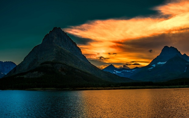 Swiftcurrent Lake Sunrise (click to view)