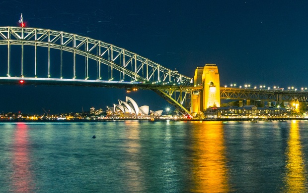 Sydney Harbour Bridge (click to view)