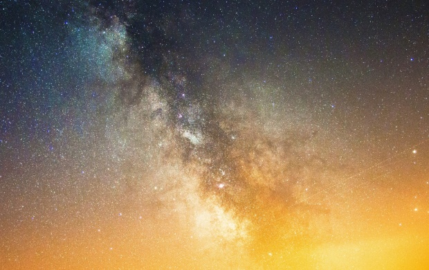 The Milky Way Sky 4K (click to view)