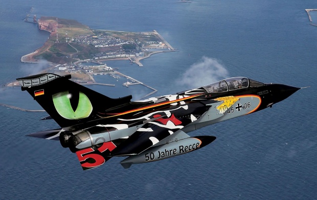 Tornado Tigermeet Eye Tiger Aircraft (click to view)